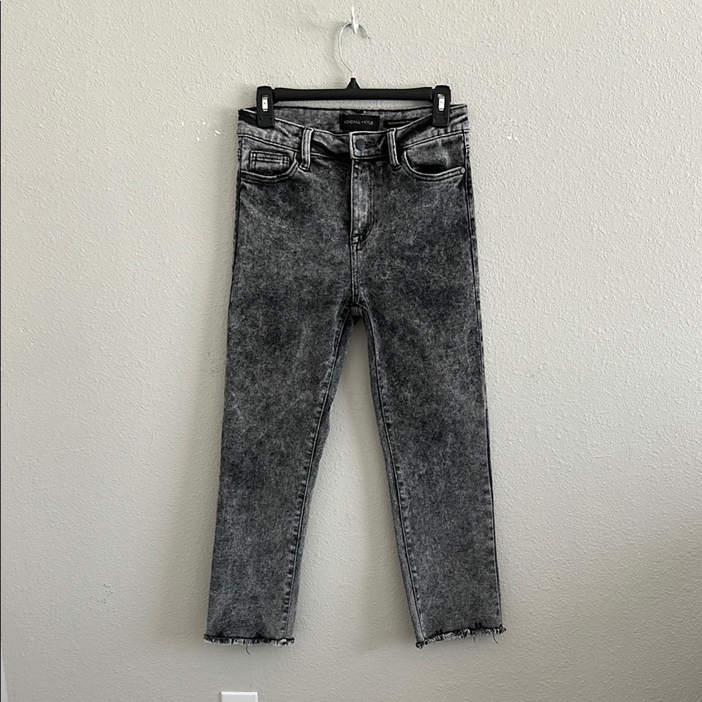 KENDALL + KYLIE The icon high rise straight denim 5